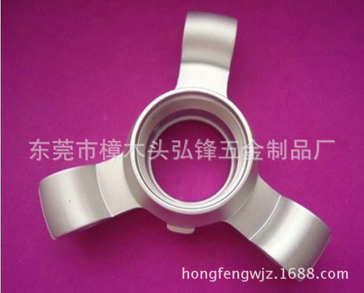 长期供应 CNC五金加工中心 数控车床加工