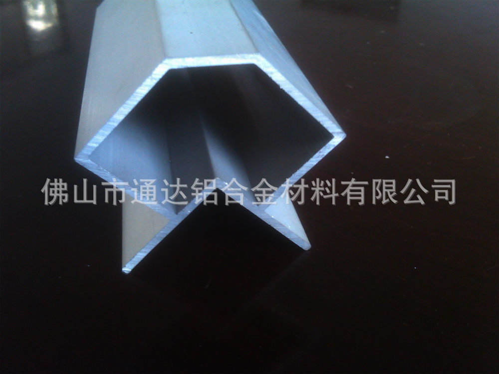 201108101729234310824