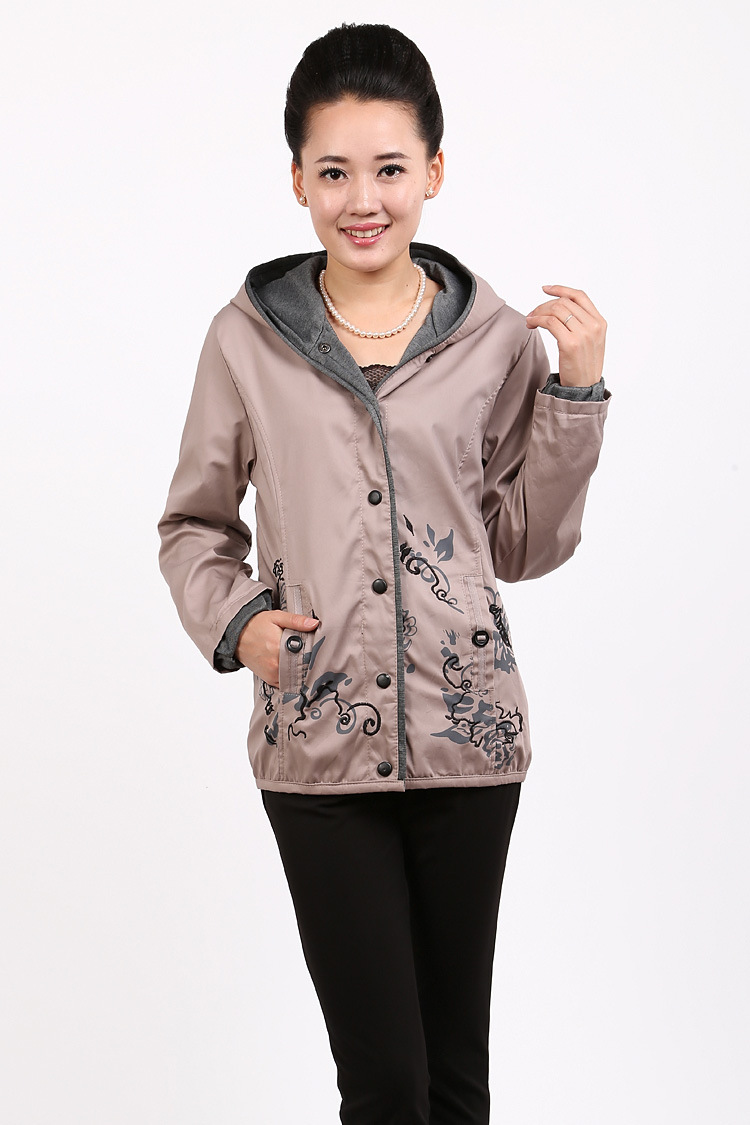 【批发采购<em>中老年</em>女装秋妈妈装中年女<em>薄开衫</em>服