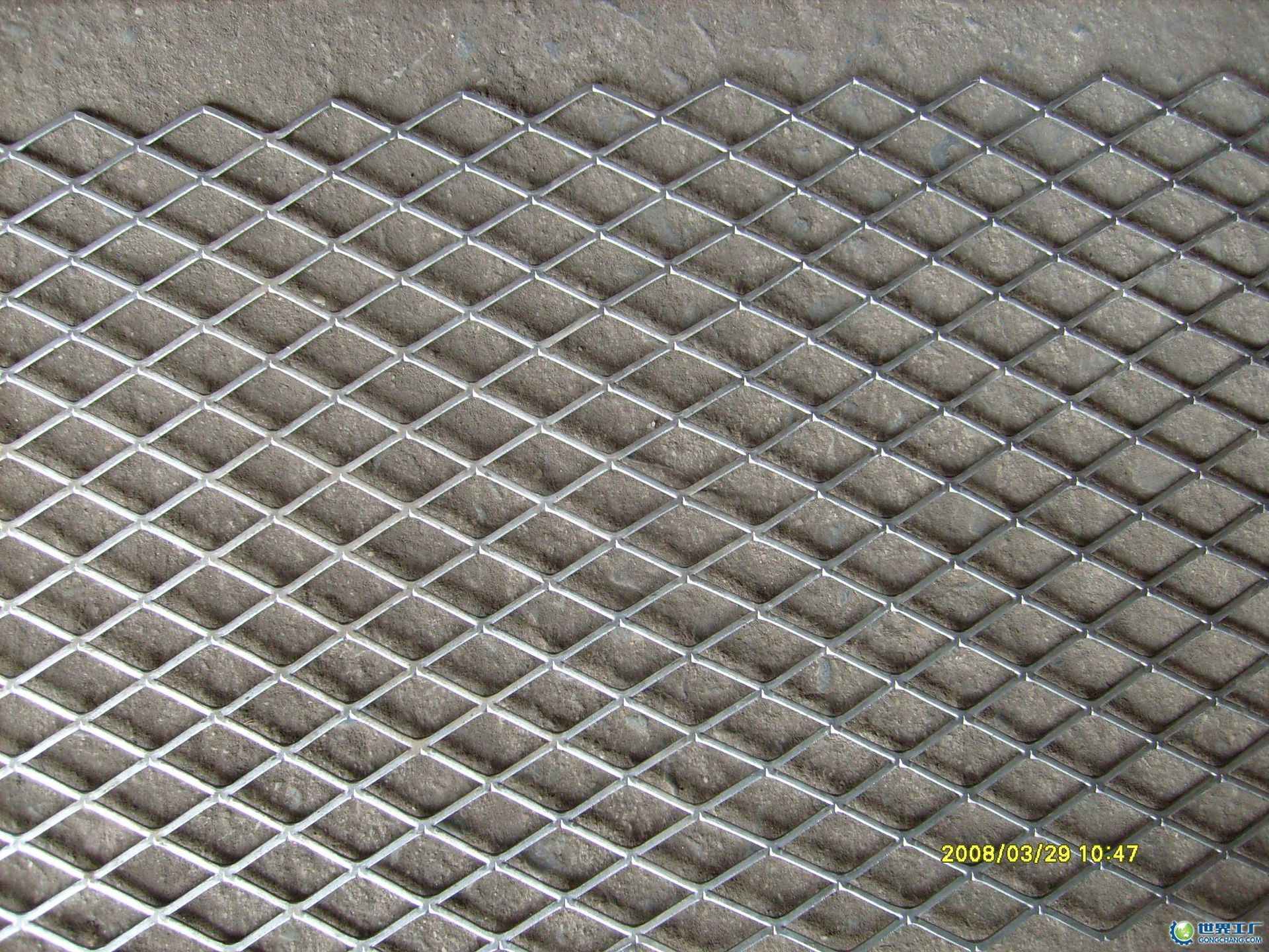 金属板网-小型钢板网 小孔菱形网 不锈钢板网片