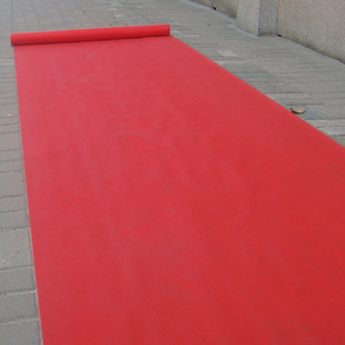 婚晏红地毯 婚庆一次性红地毯 20米长1米宽 薄款红地毯 送双面胶