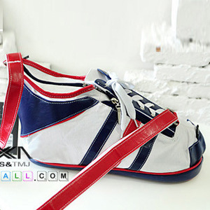 【MM木村原宿<em>八妹</em>同款鞋子单肩斜挎包便携个