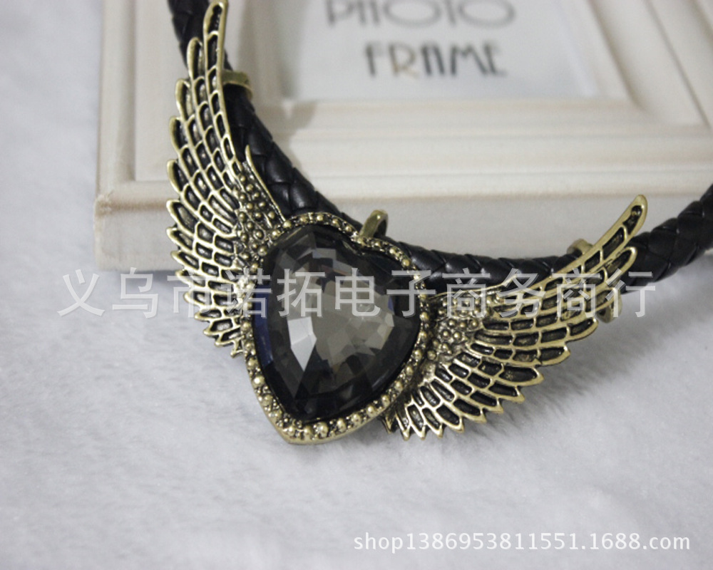 厂家直销 韩国三角<em>挂链</em> <em>短款毛衣</em>链衣服<em>饰品</em>配