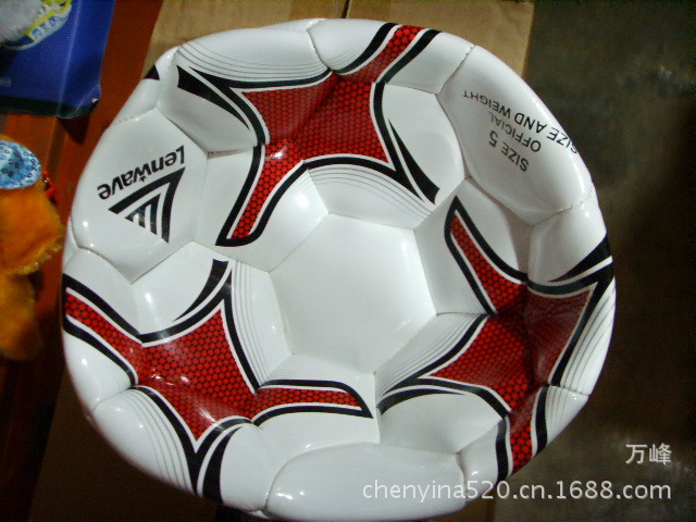 正品兰威足球 机缝足球 4号足球 PVC足球 LW