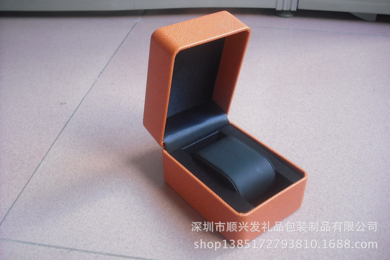 圆角表盒80x110x70mm4