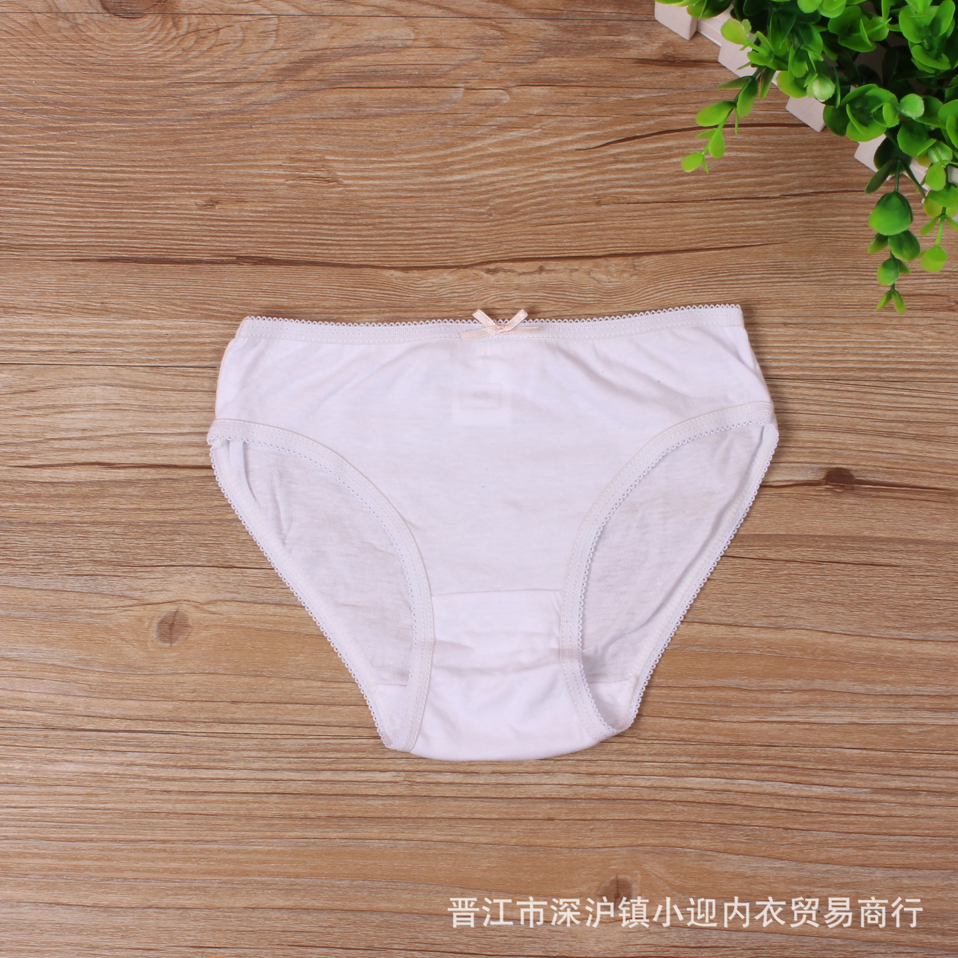女士<em>内裤</em>-厂家处理热销女童三角裤 100%全棉