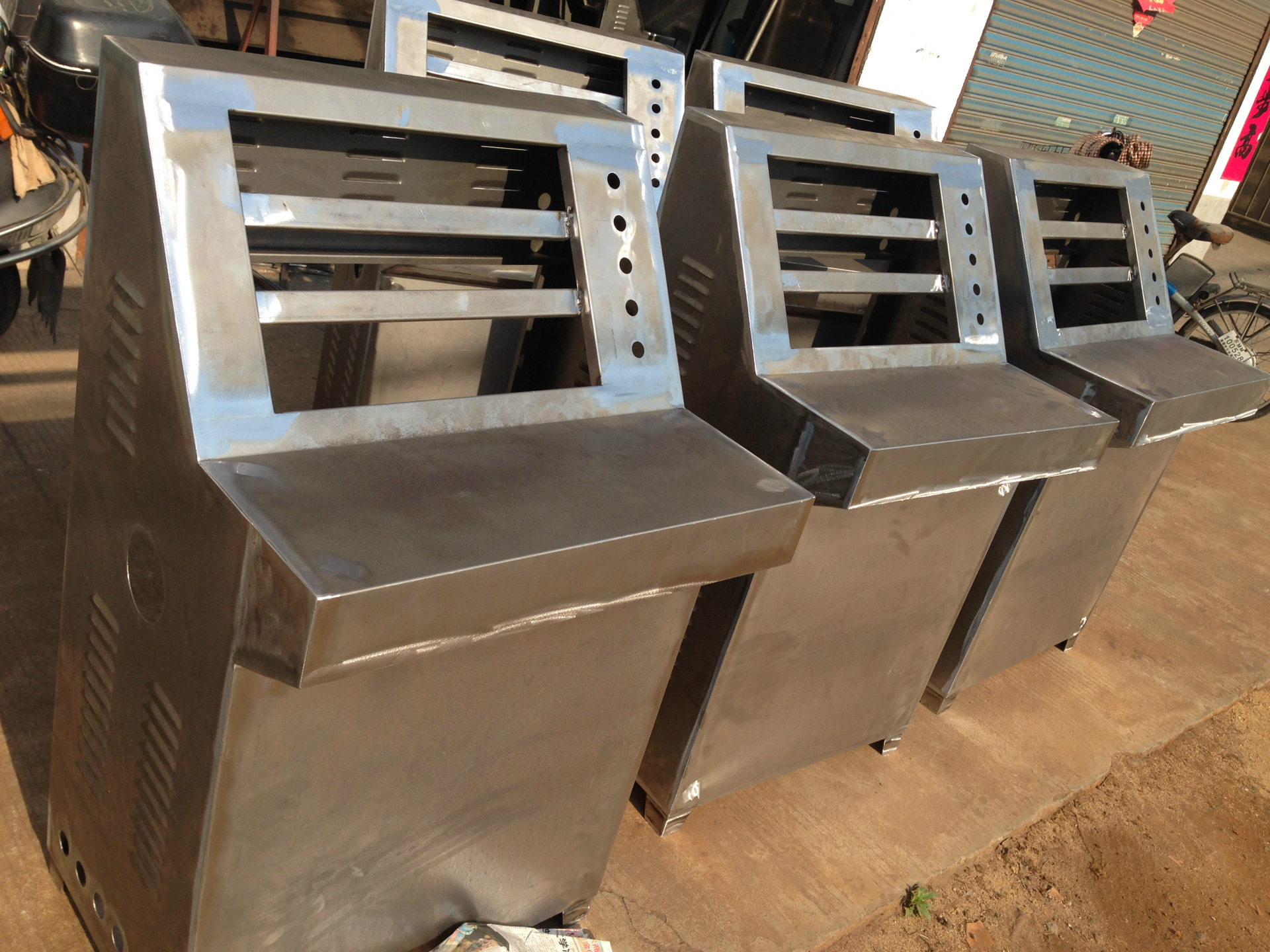 HASH GAME - Online Skill Game ET 300一种拼接式钣金机架pdf