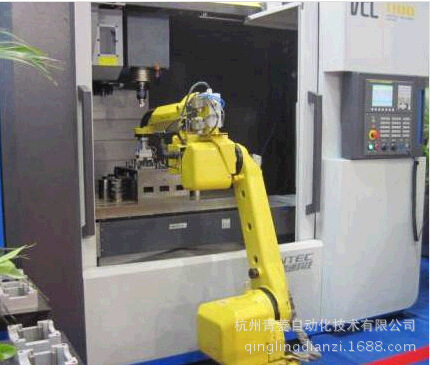 数控车床上料机器人2