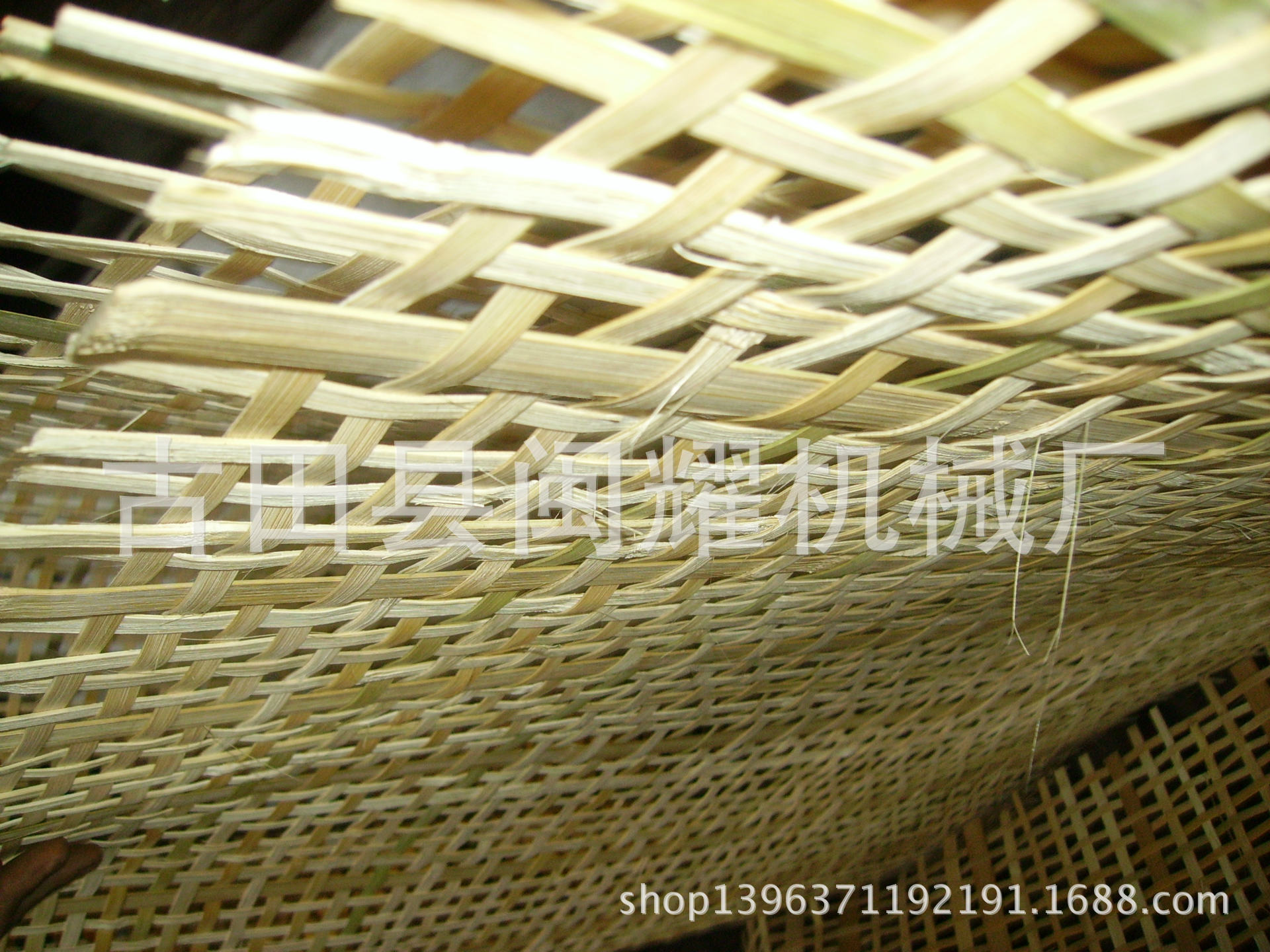 做竹筛子用机器