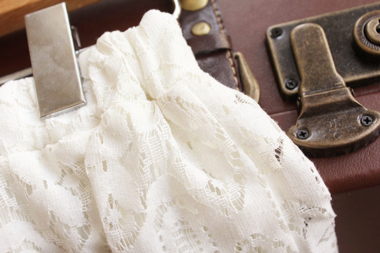 2014年新品款 日单甜美花朵蕾丝<em>松紧腰</em>蕾丝短