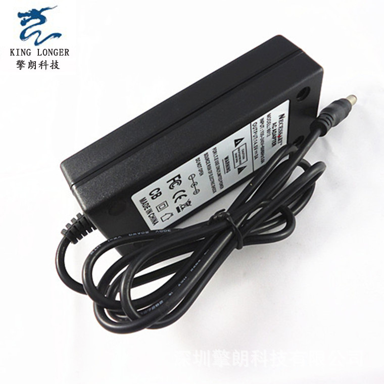 12V5A品字座3