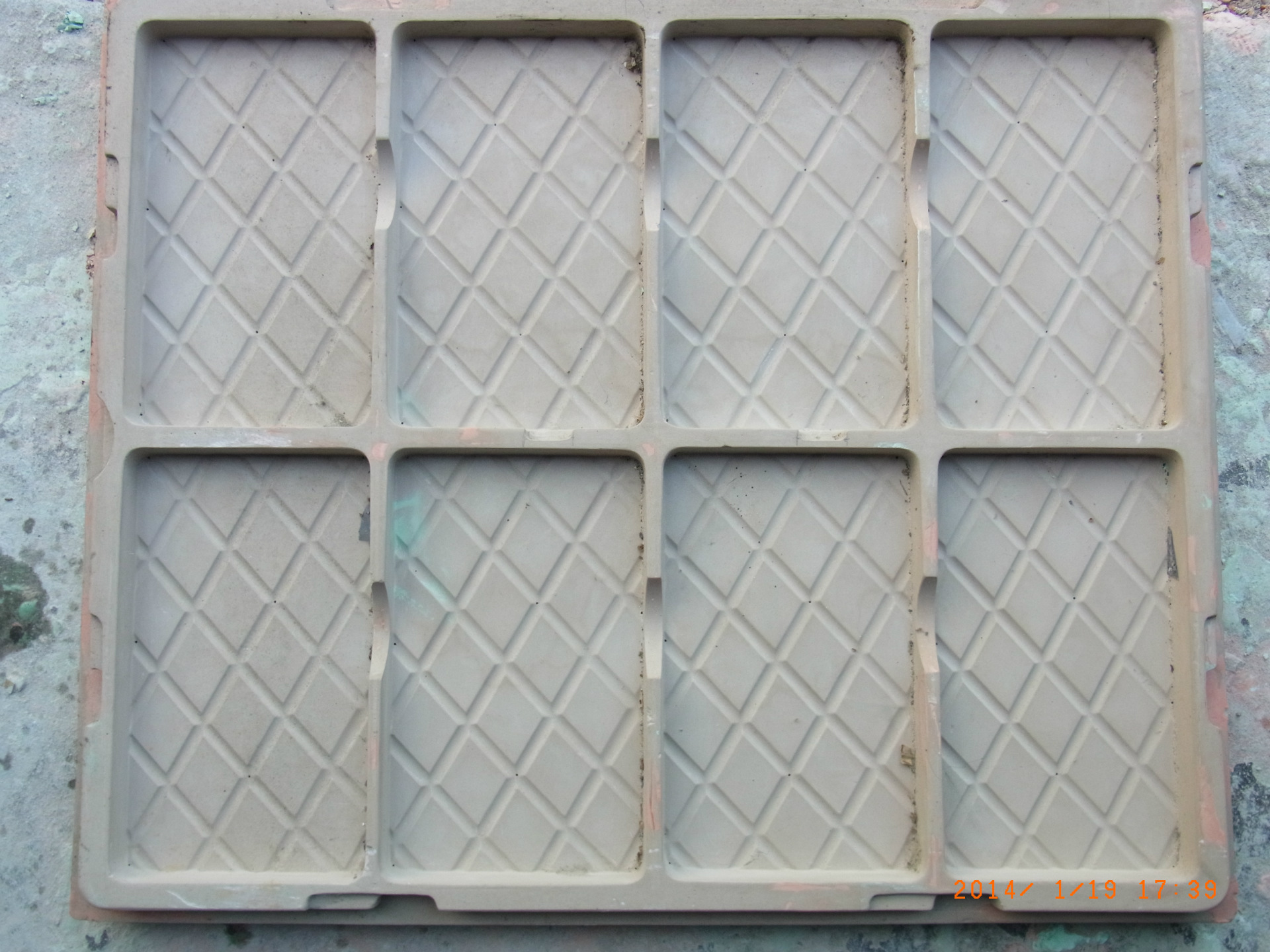 量求购,收购,回收液晶屏、TFT-LCD、手机屏、