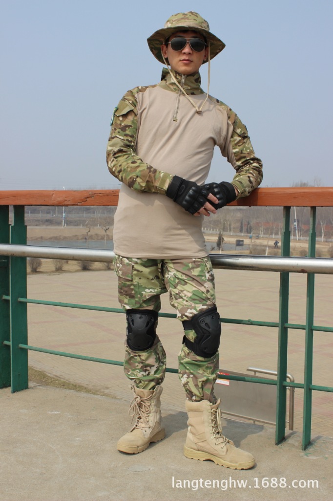 蛙服