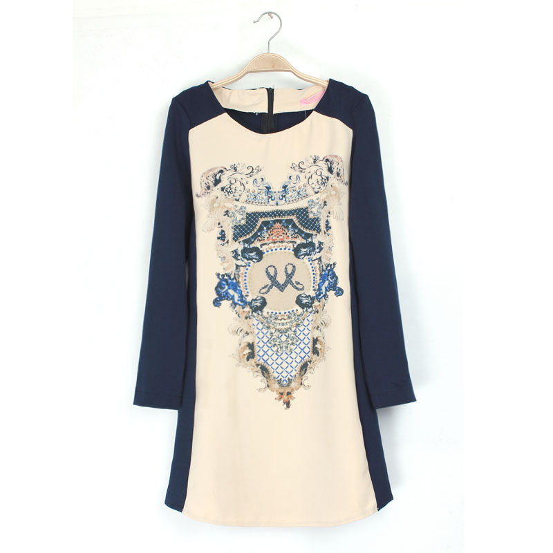 14<em>春季</em>新品 <em>欧美</em>时尚<em>女装</em> 圆领图腾印花拼色后