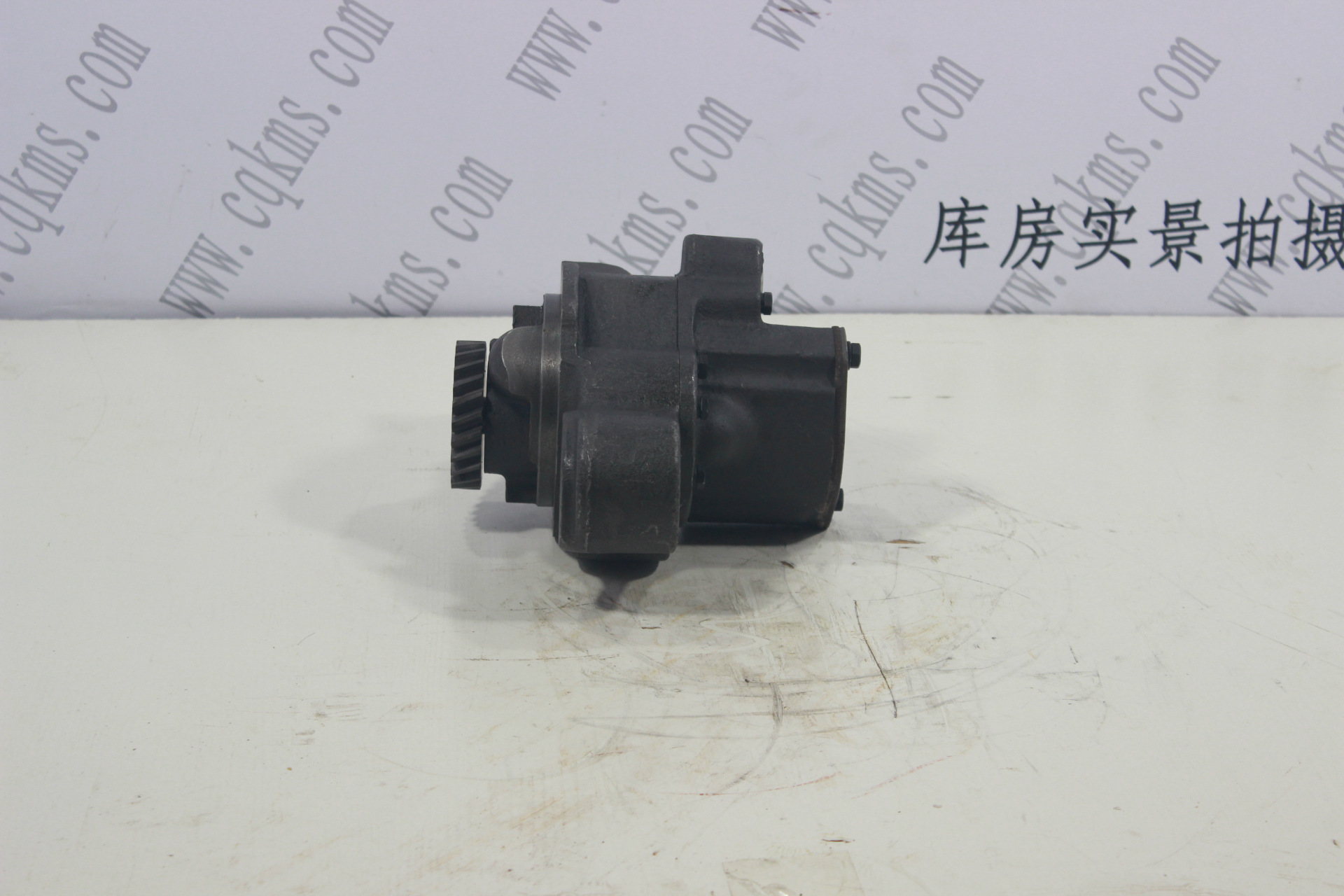 kms00133-AR10172-机油泵---参考规格29*23*20cm含包装-参考重量18150-18150图片2