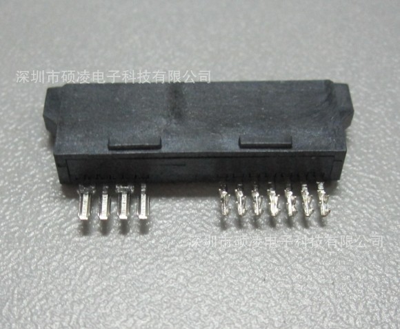 SATA 7+6P 母座铆压式