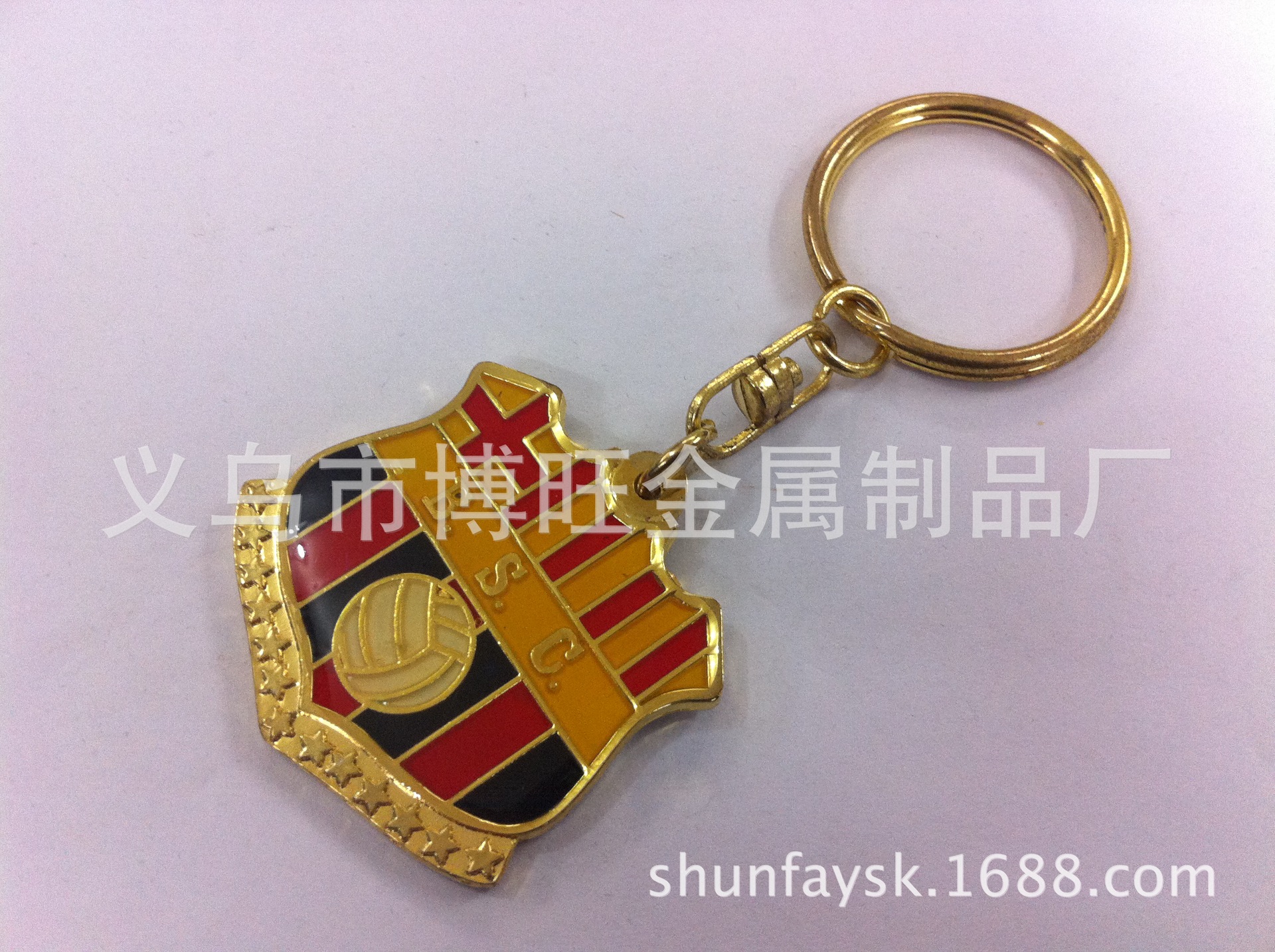 批发采购钥匙配饰-供应曼联金属球队队徽手机