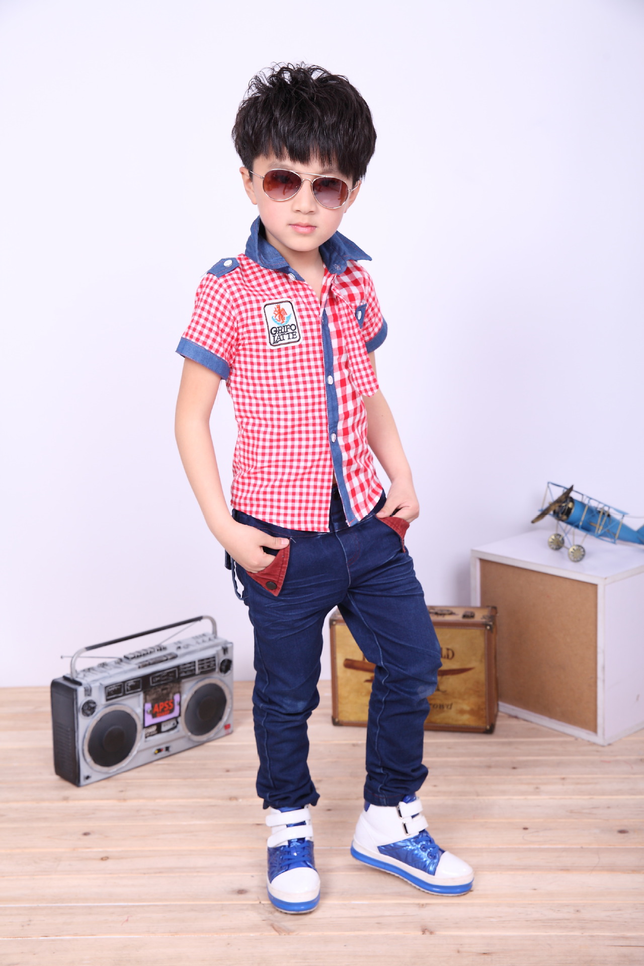 新款热销 厂家直销 纯棉格子<em>牛仔开衫衬衫</em> <em>男童</em>