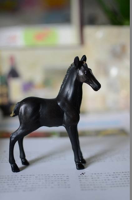 【库存树脂工艺品批发 现代家居装饰 仿真小黑马 黑骏马匹摆件 6900】价格,厂家,图片,塑料、树脂工艺品,陈锦顺-马可波罗网