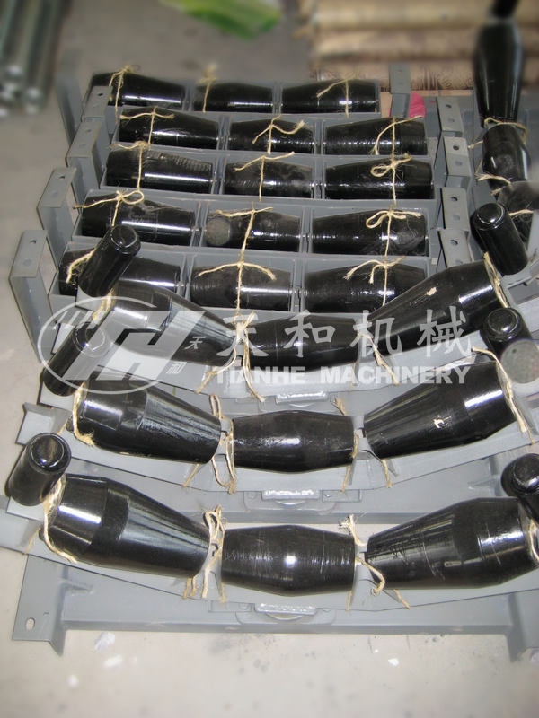 五金,工具 通用五金配件 托辊 供应 鼓型托辊组 鼓形调心托辊 腰鼓型