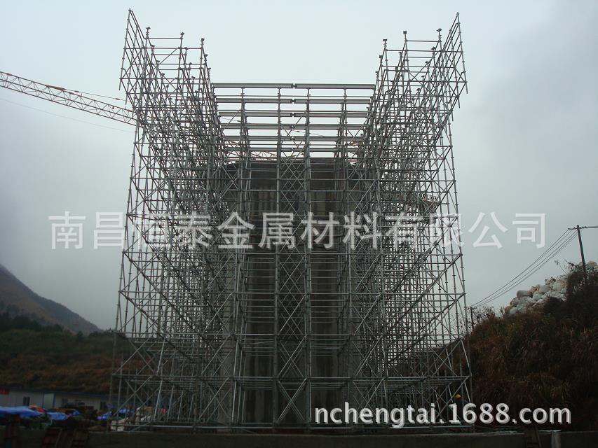 盘扣桥梁支撑