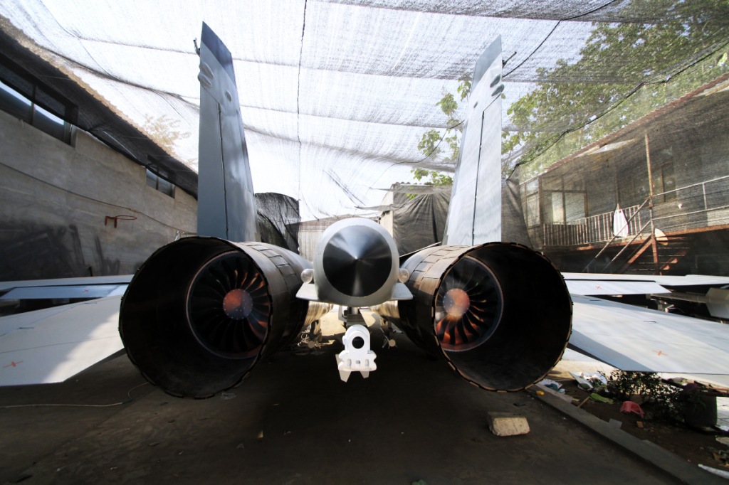 【歼十五舰载机】