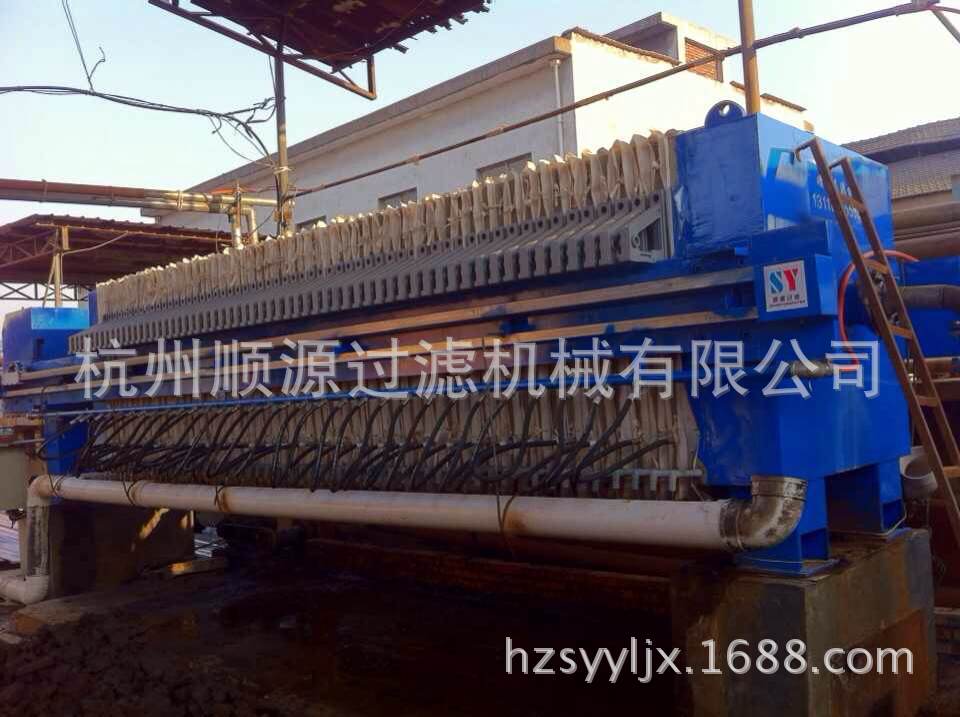 B92D5C602DAA6502CF6AA79F5AD43E