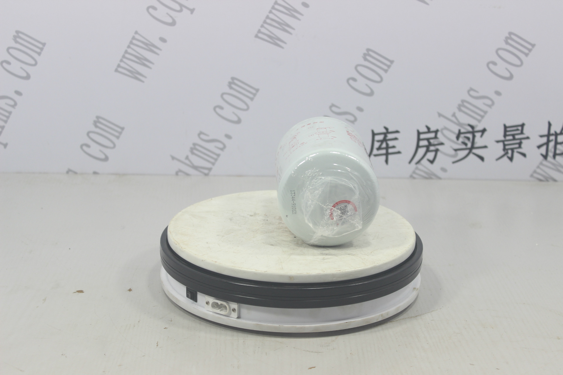 kms02951-LF3345-滤清器3903224----参考重量550-550图片3