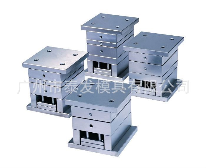 injection mold (47)