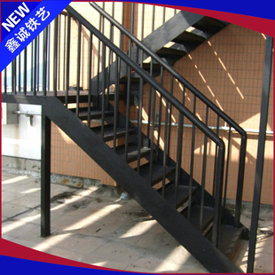 批发生产 户外铁艺楼梯扶手 整体铁艺楼梯 品质保证