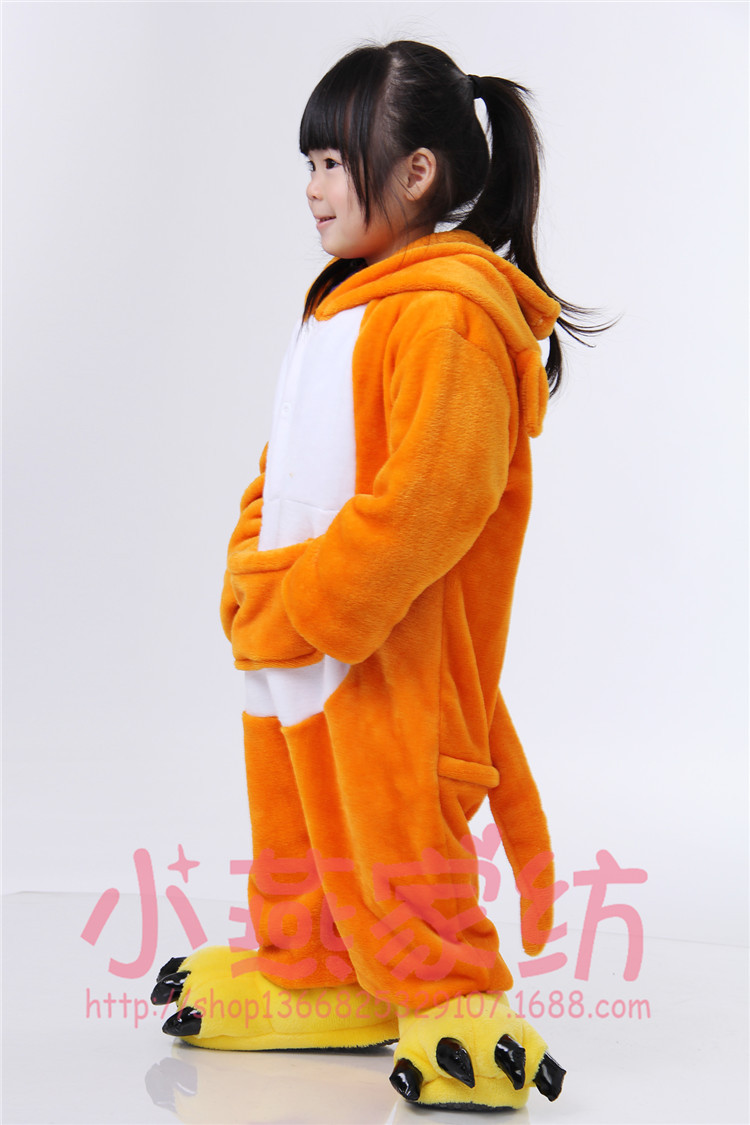 <em>批发</em>新款袋鼠跳跳虎粉猪<em>儿童卡通连体睡衣</em>秋款