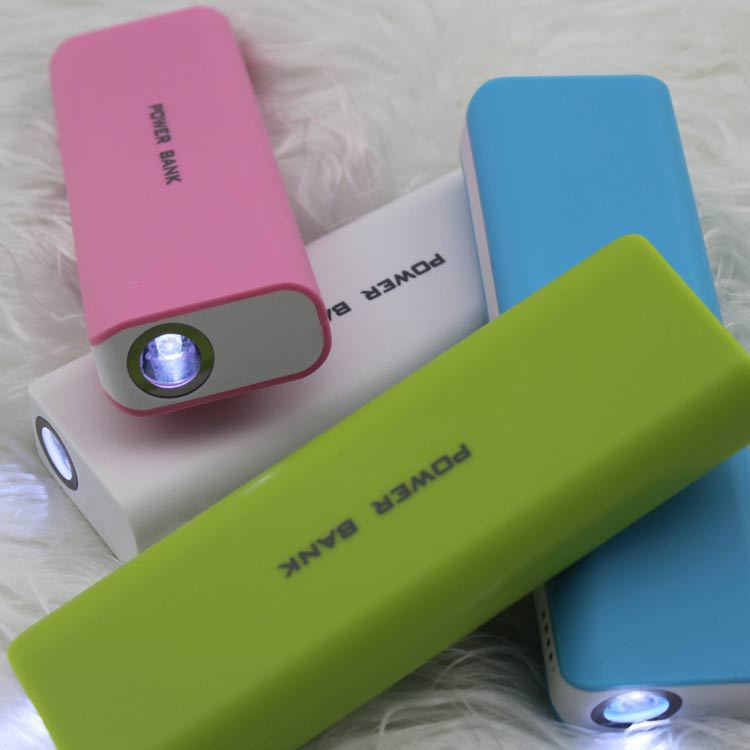 2014新款罗马仕迷你带灯移动电源 厂家热销手