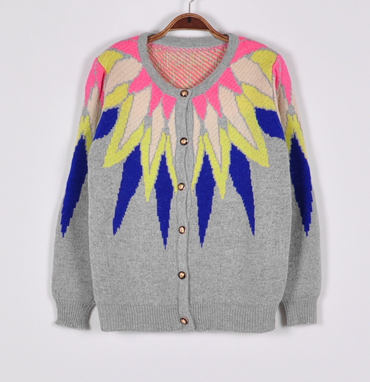 2014韩版<em>春装</em>新款<em>女士针织开衫</em>纽扣几何拼色