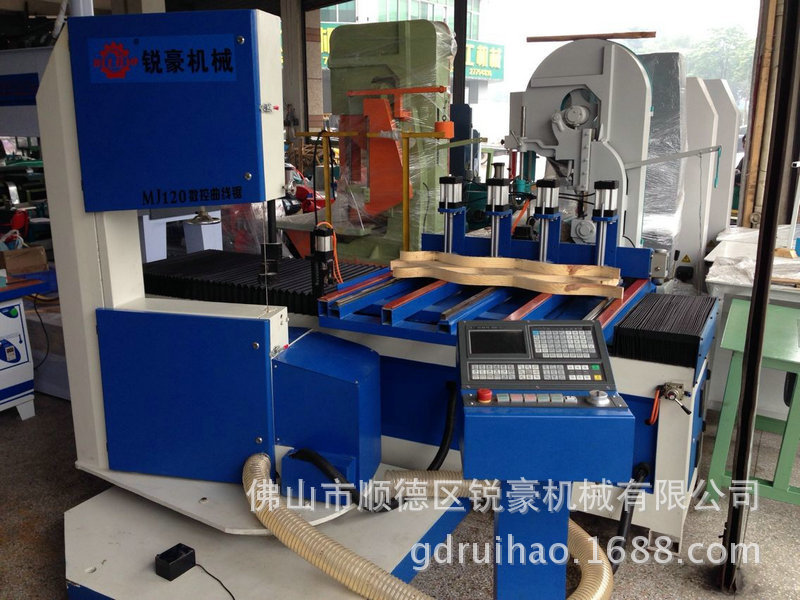 数控带锯机