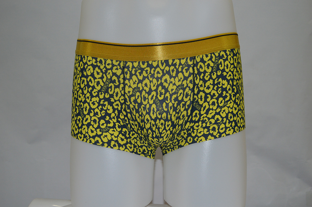 内裤-冰丝无痕男士内裤<em>批发</em>男式平角<em>短裤内衣</em>