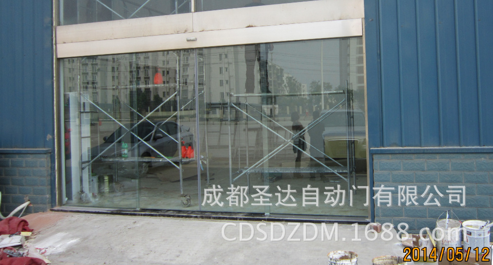 新都工业东区黄鹤路感应门6