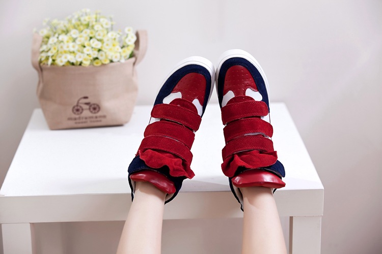 板鞋、帆布鞋-2014年春<em>秋季女鞋</em> 磨砂牛皮单鞋