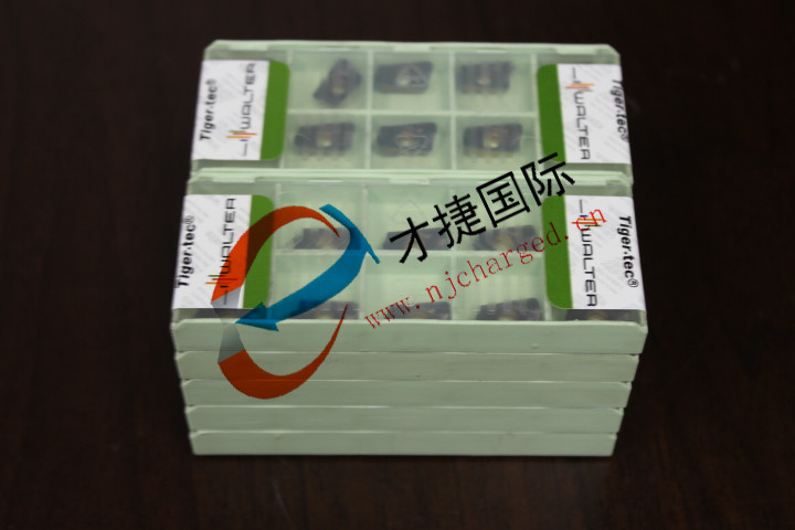 ADMT120412R-F56 WKP35-4