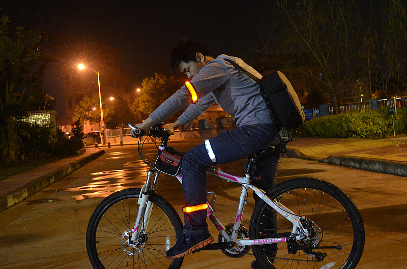 【宽4.0 晶格LED闪光手臂带 骑行闪光反光安全