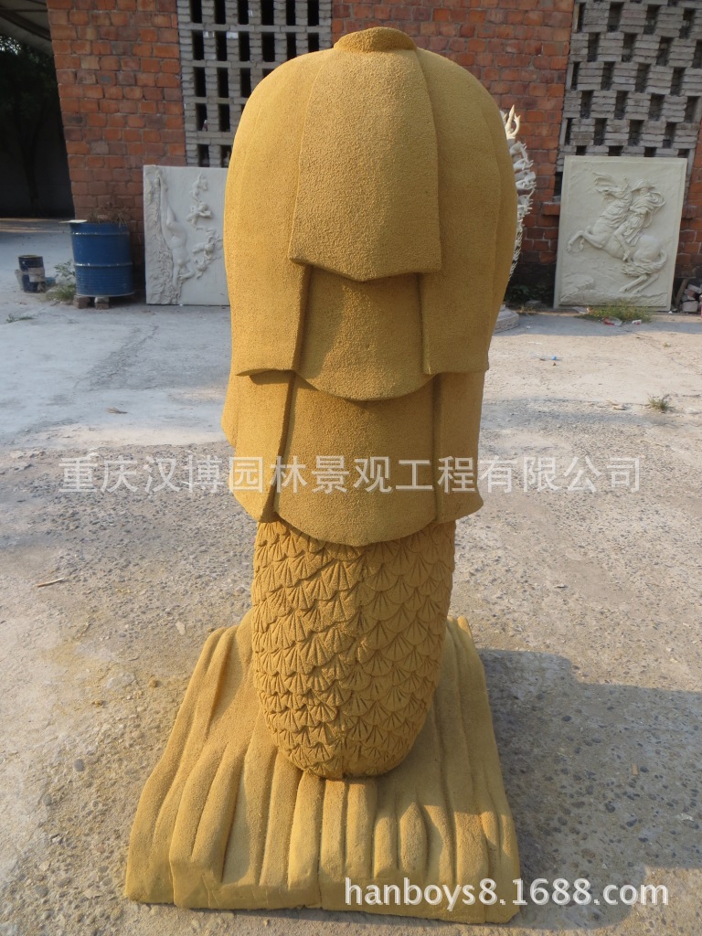 重庆玻璃钢雕塑厂家现货 石雕鱼尾狮雕塑 仿砂岩喷水鱼尾狮雕像