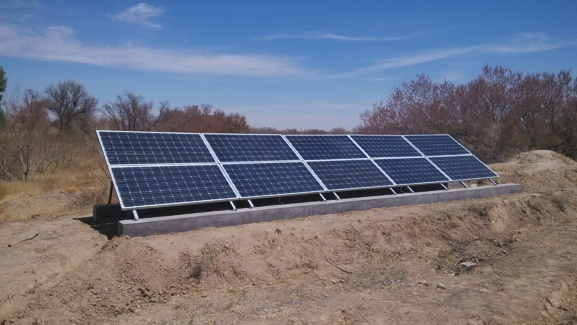 【西北兰州新区2kw太阳能光伏发电设备、兰州