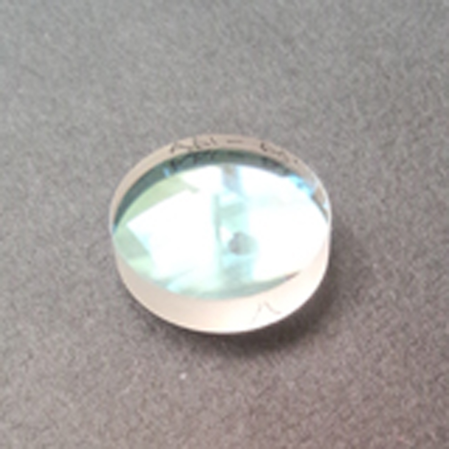 588平凸透镜19.5.15-30