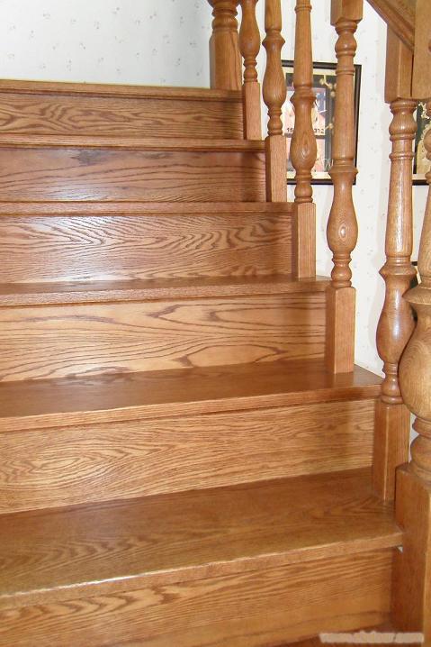 上海别墅楼梯 实木扶手护墙板 厂家直销橡木楼梯整体复式