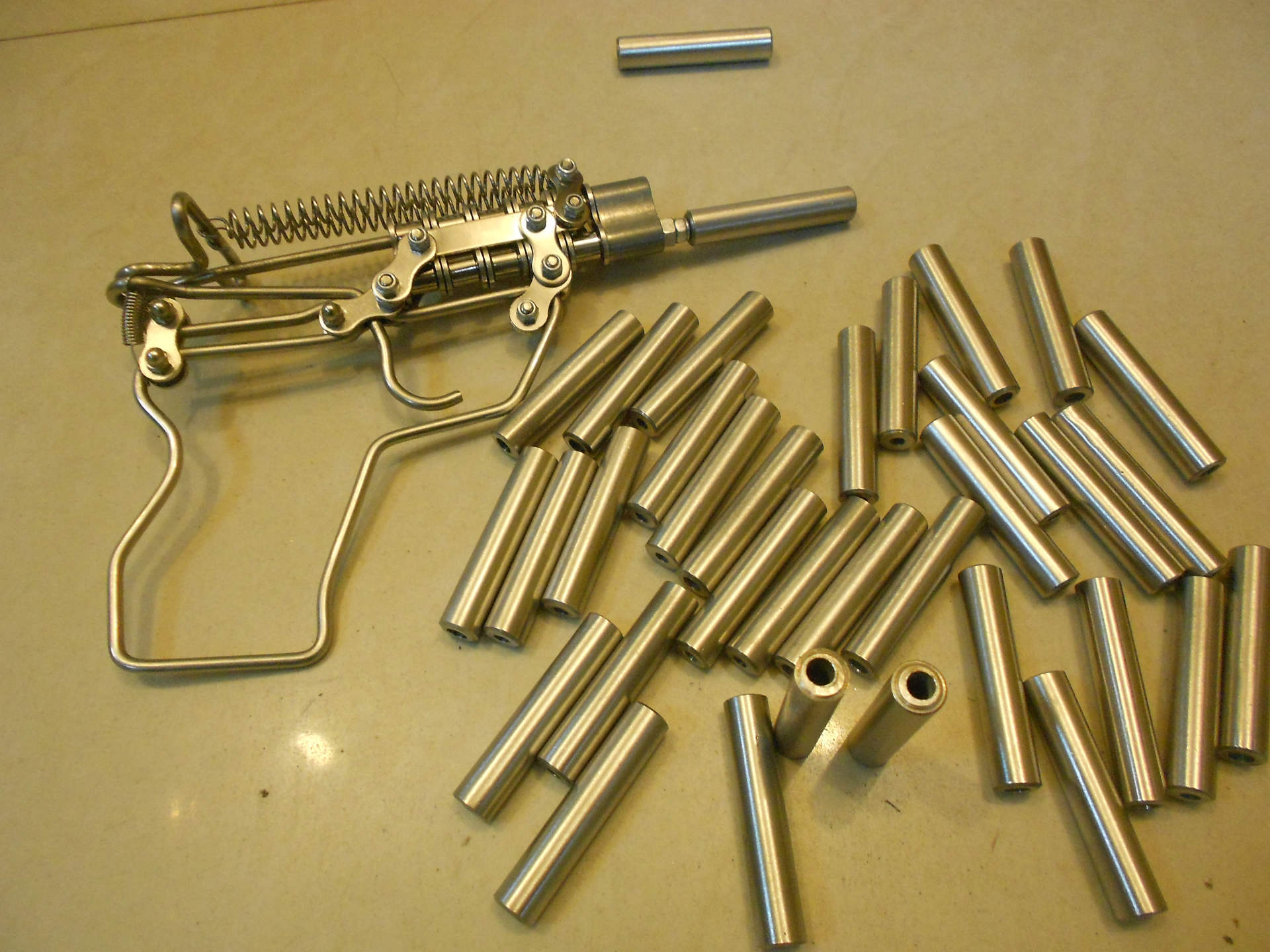 军事模型-热卖二代新款 掌心雷火柴枪链条枪 地