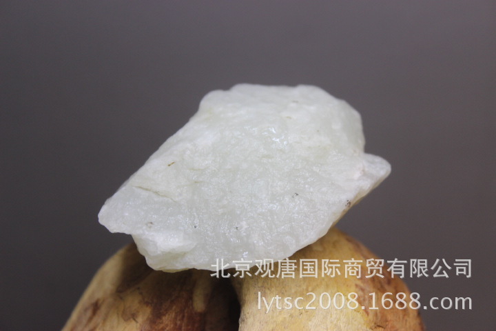 111克白玉