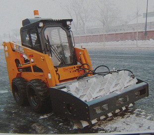 fh-750环卫清雪车|多功能清雪车|驾驶式清雪车|清雪车首选