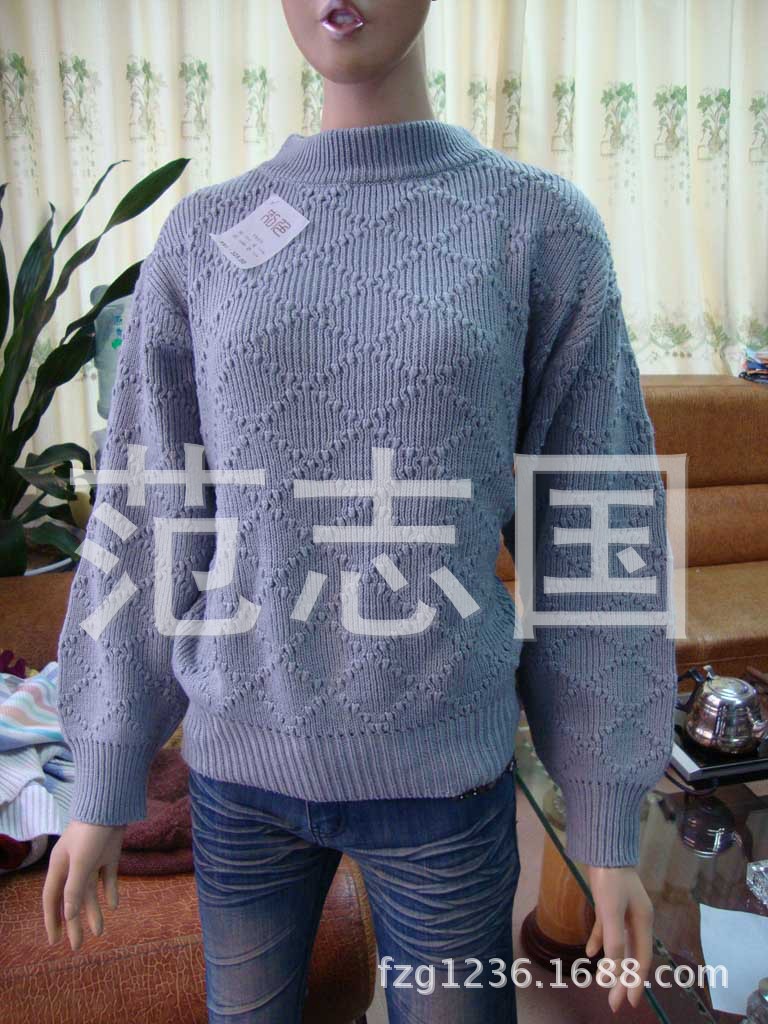 大量供应外贸女士厚款修身<em>毛衣外套批发</em> 东莞