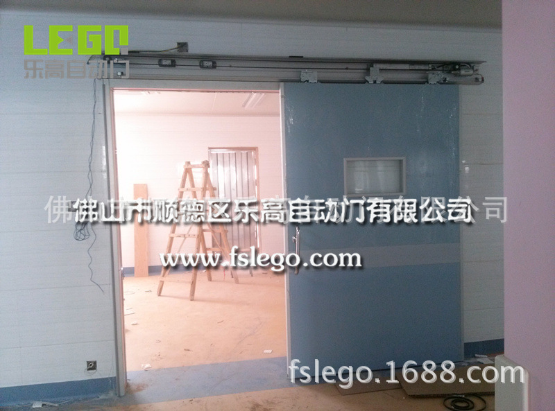 中山坦洲医院自动气密门3