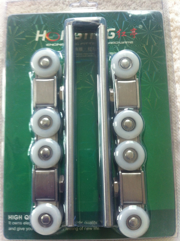 52082