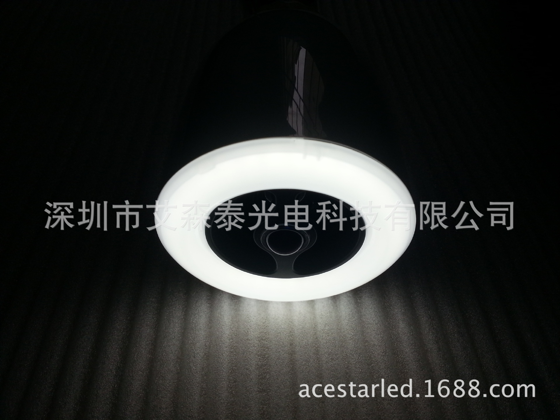 LED蓝牙音箱灯 LED蓝牙音乐灯 LED蓝牙球泡